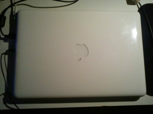 MAC LAPTOP!