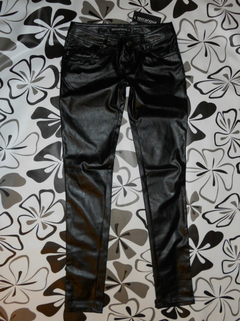 Terranova spodnie r L