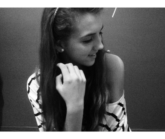 SOMEONE LIKE YOU 