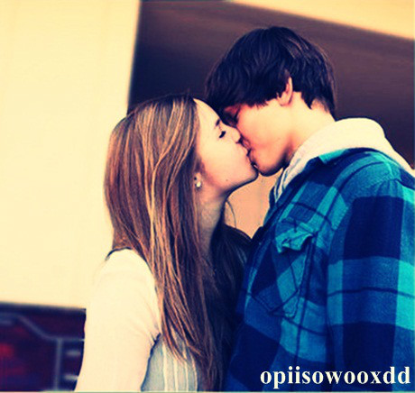 kiss.