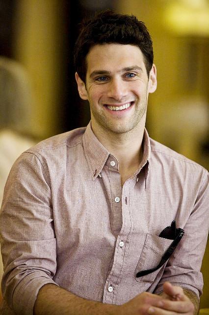 Justin Bartha 