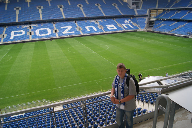 Na stadionie w poznaniu 