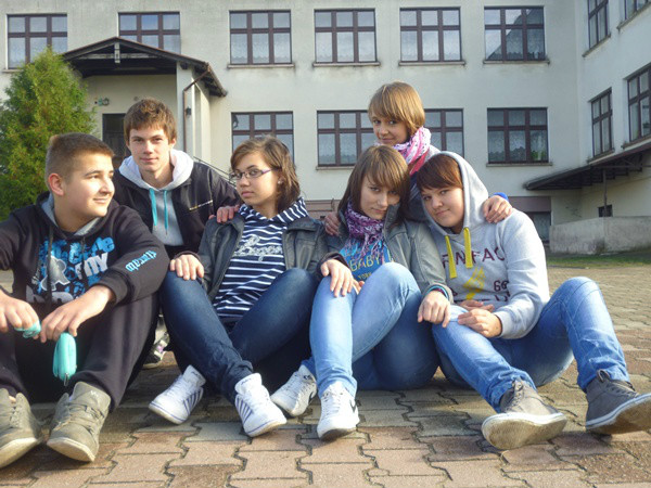  ` Cay czas to cholernie boli .