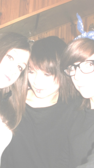 muaaa ;** ! !