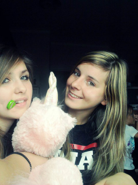 MUUUAA ;***