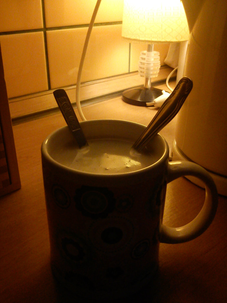 KaWkAaAa. . . ; ***