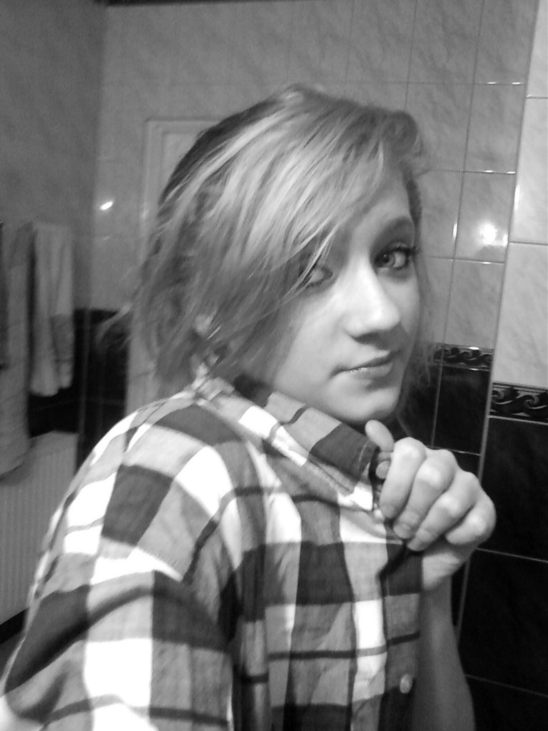 xDee . ; )