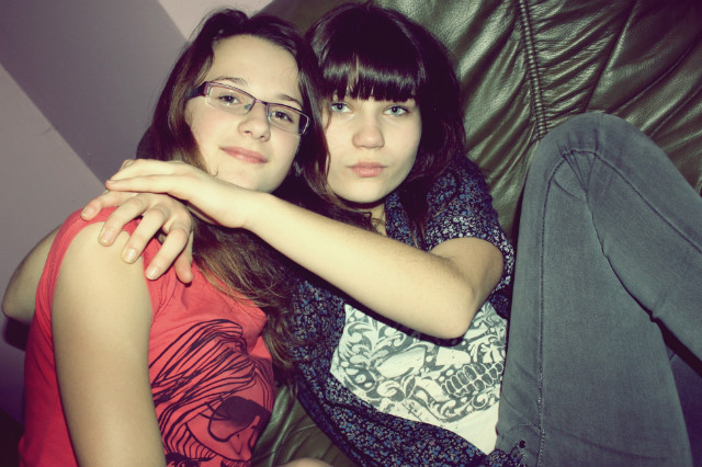 hejo ! ; *