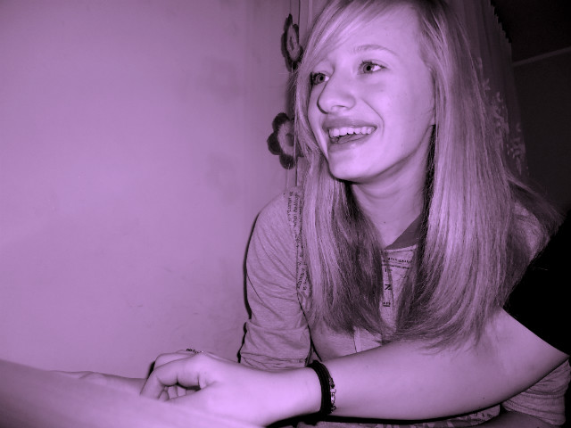 stare;/