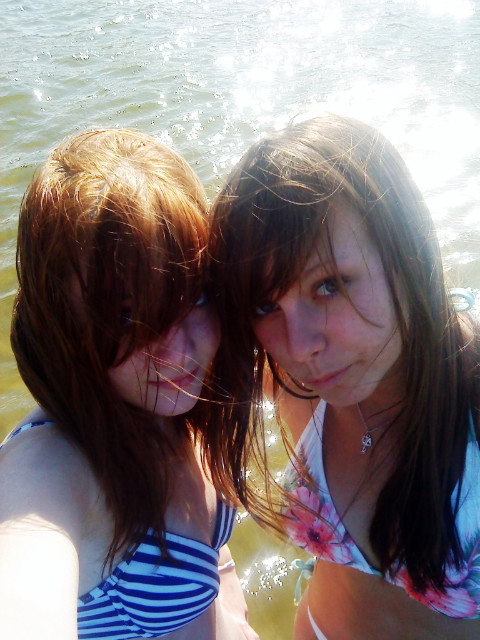 bitch on the beach ; d