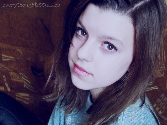 everythoughtissuicida.