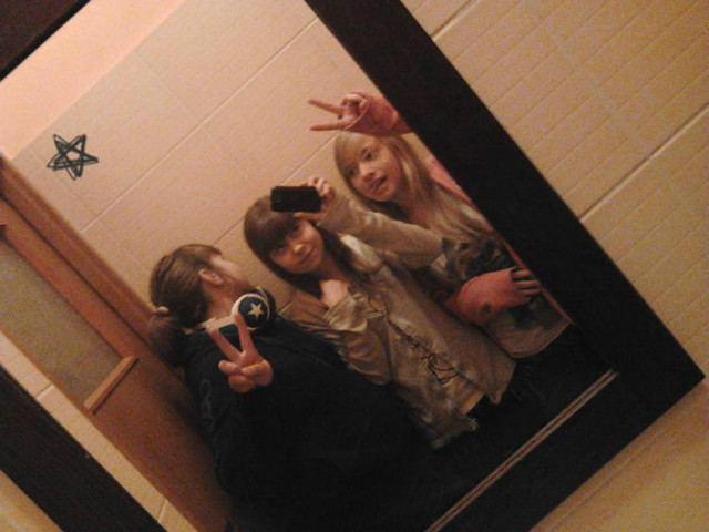 z nimii ; ** 