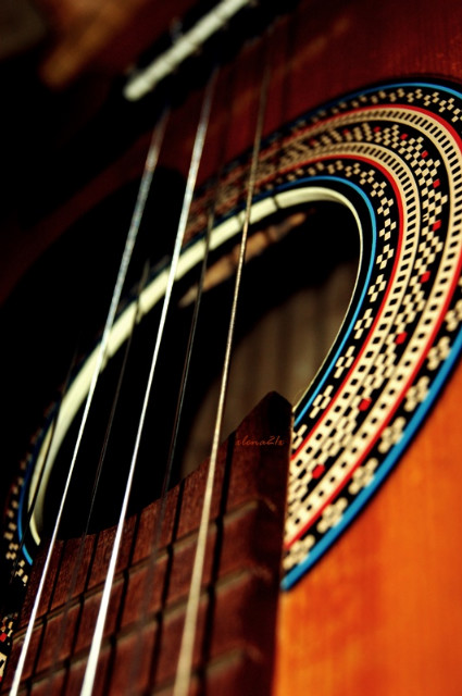 gitara.