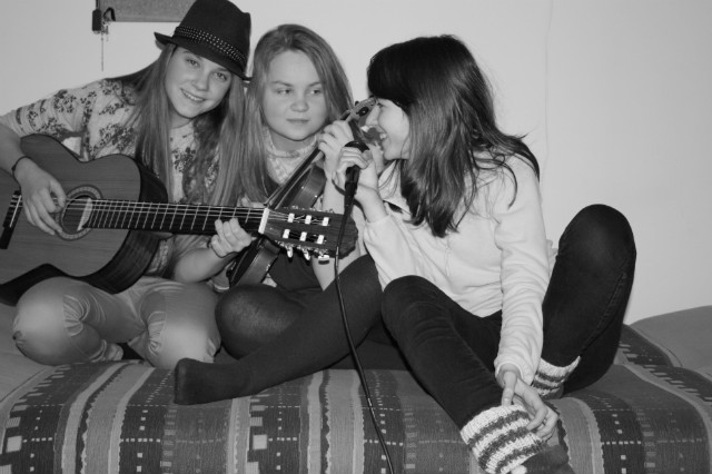 srzypaki, gitara i mikrofon :D