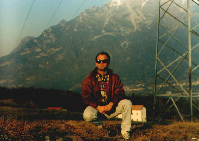 Nie daleko od domu, Italy