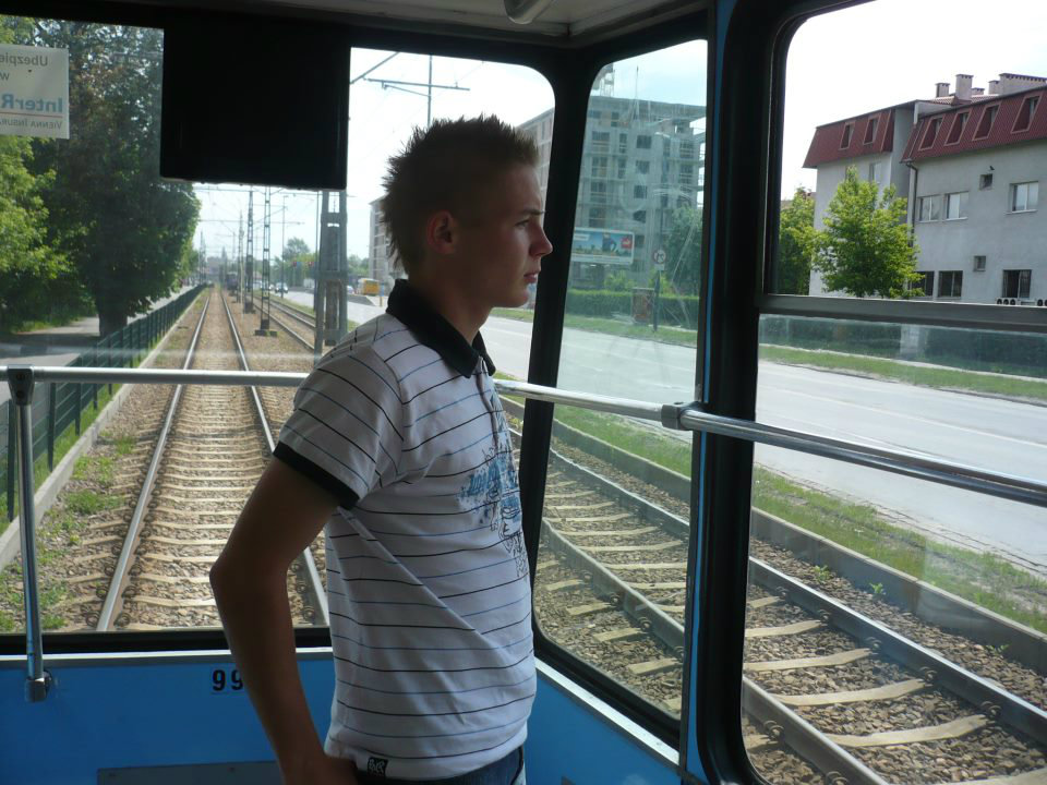 WAM ;d