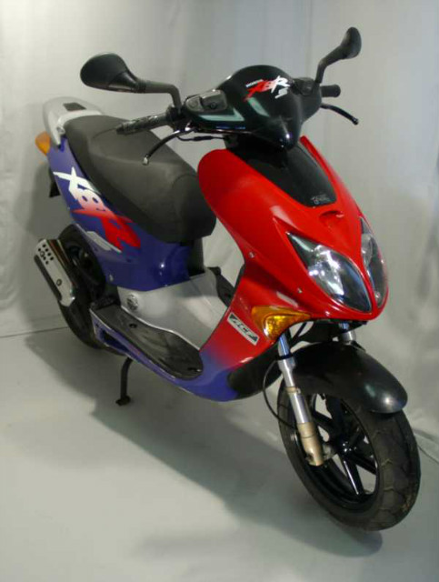 Honda x8r-s