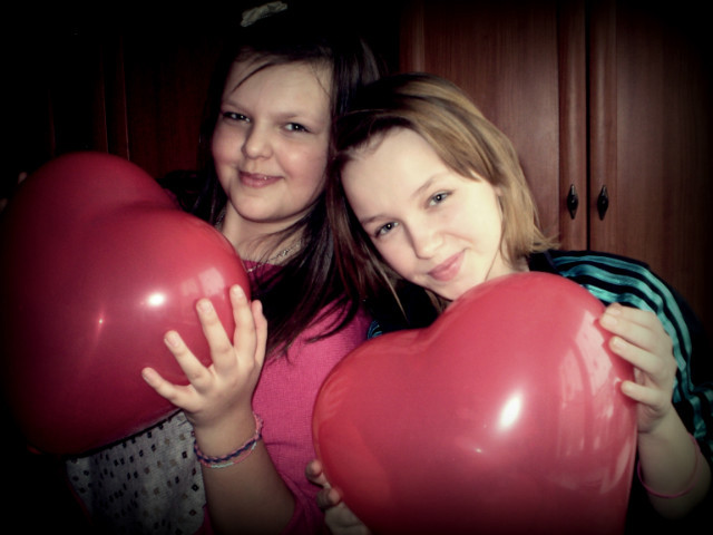 Aj:**