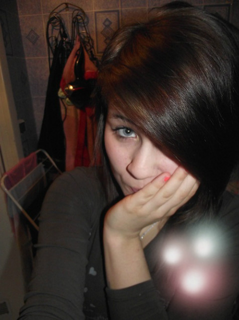wauuuum.;*
