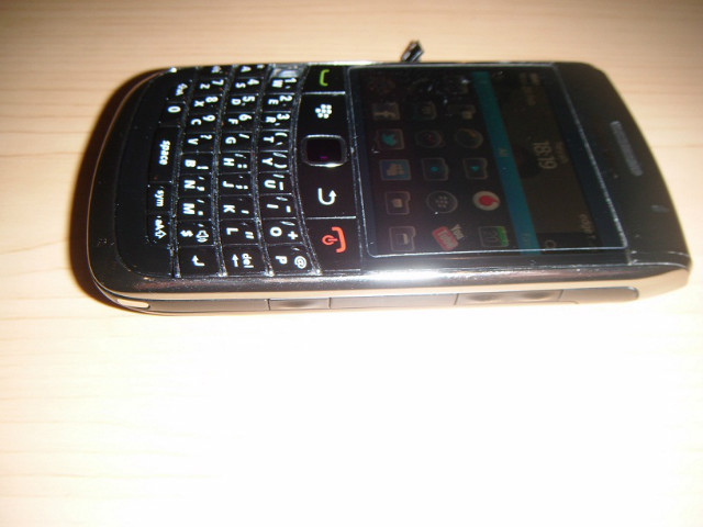 BLACK BERRY BOLD 9700 SPRZEDAM