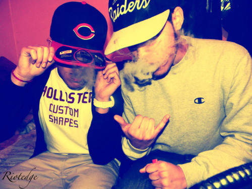 SWAG THAT SHIT OUT