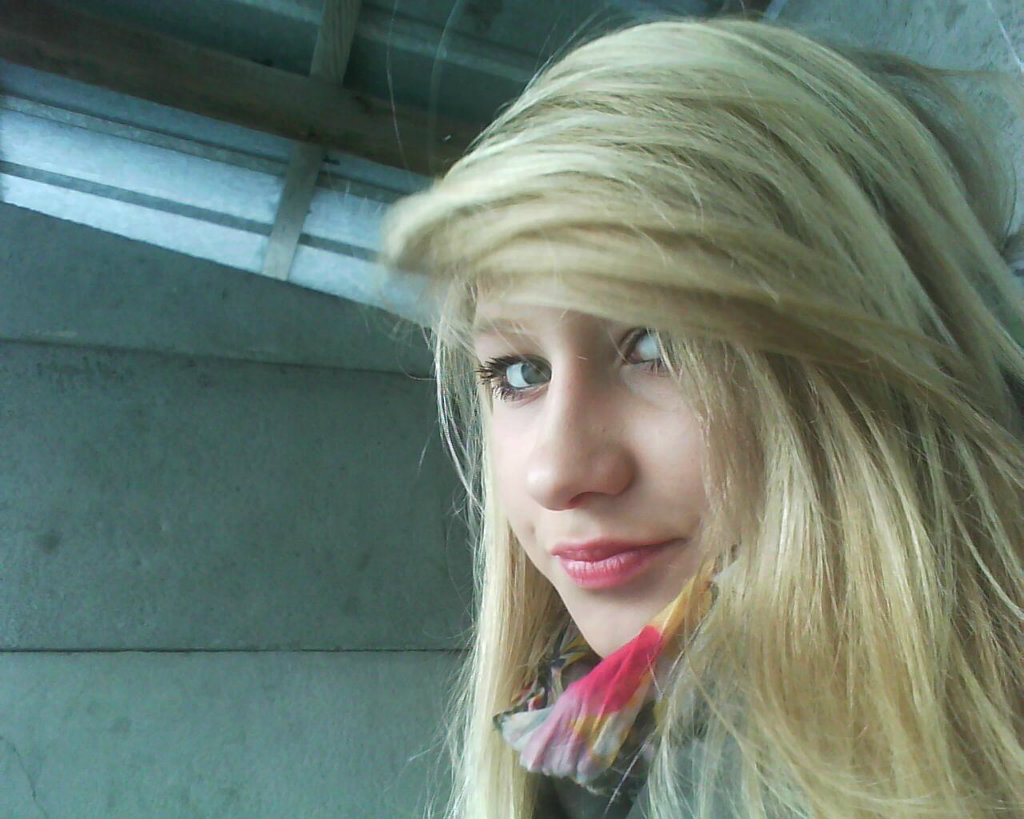 udawanie ze wszystko jest ok:(