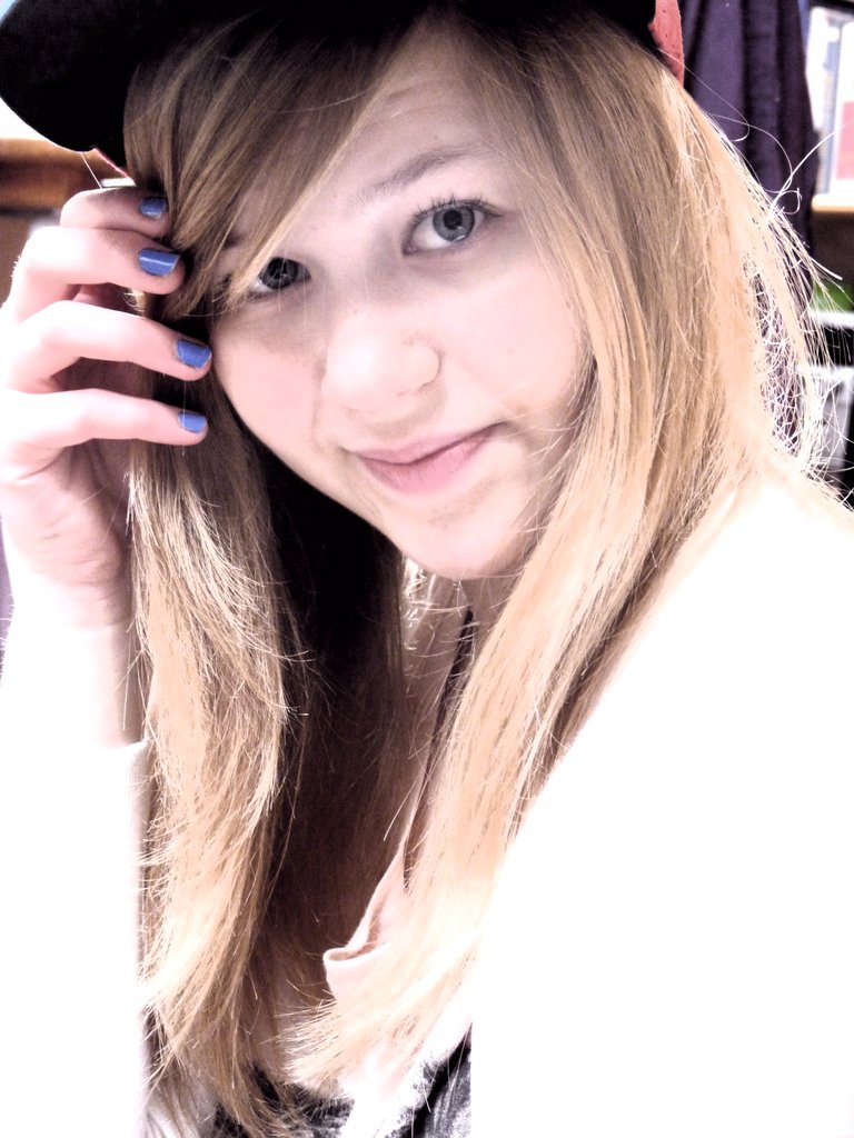 waam.< 3