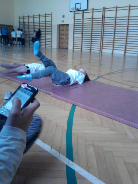 Wf ;P