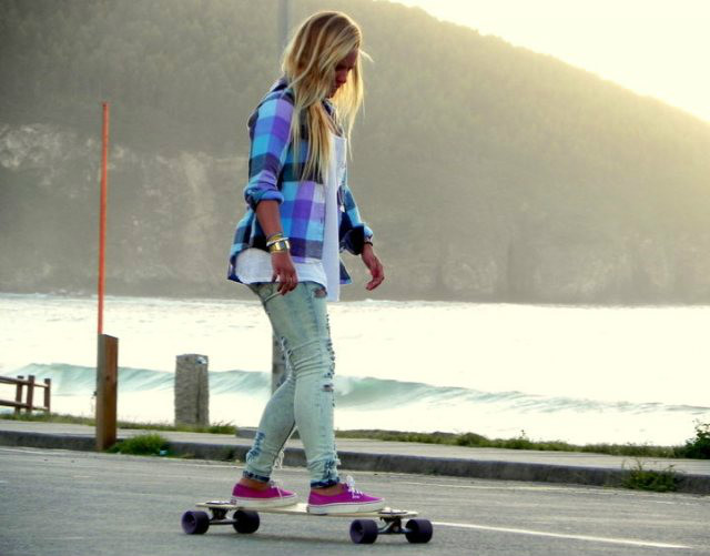 LONGBOARD 