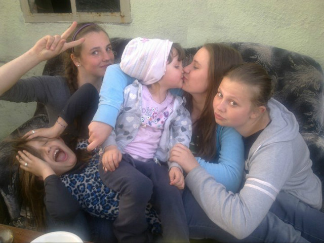 Zacigam si Toba;***