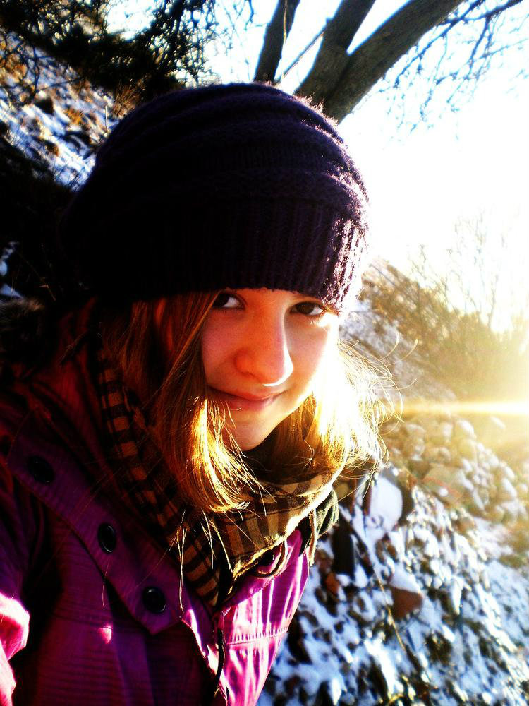 Joo . ! ; D