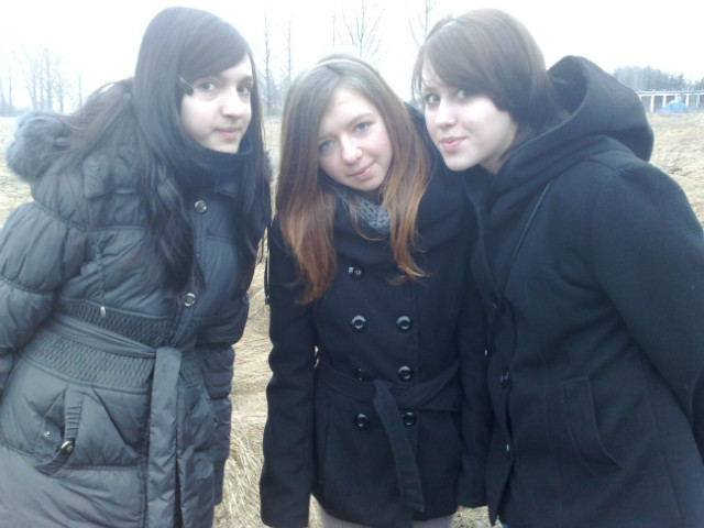 Dupy;***