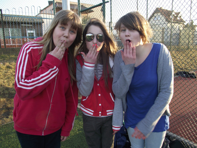 z dupami ; * moje pity  ;* ;^^ 