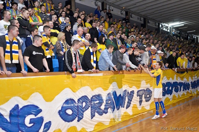12.03.2012