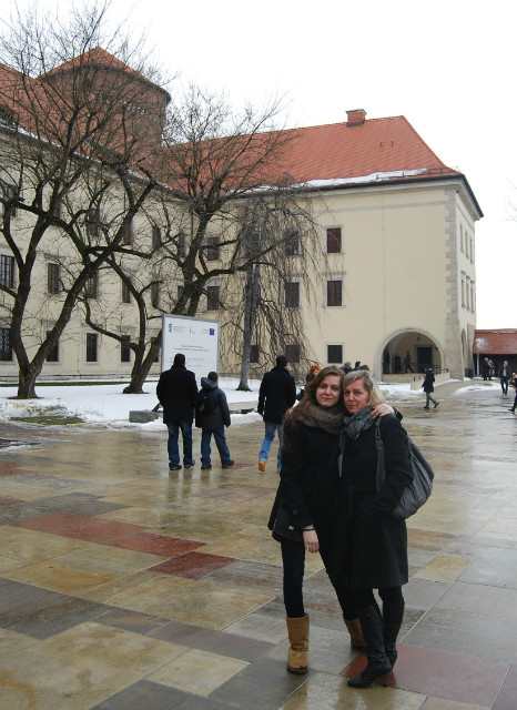 with mummi.