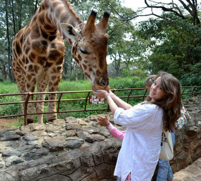 ZOO.