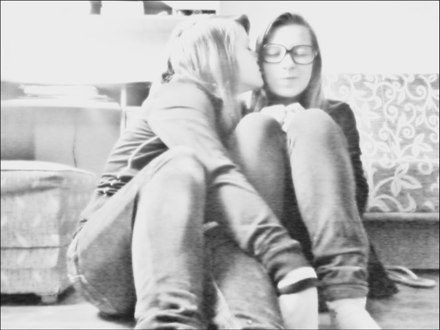 z Tolk ; ** 