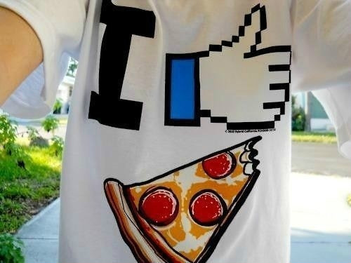 pizza :) mniamm :**