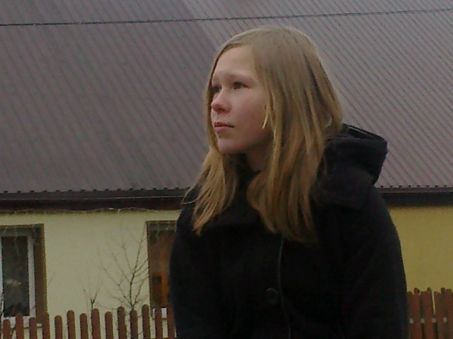 Jo : ( .