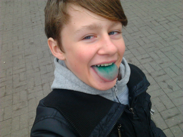 :P