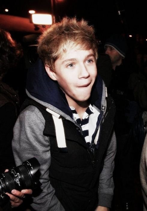 1. Niall x3