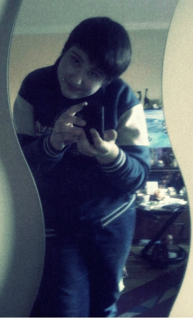 raz.
