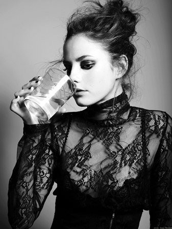 #058