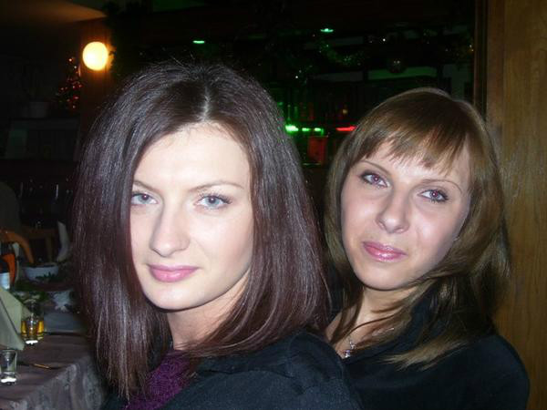 W ciemnych kudlach ^^