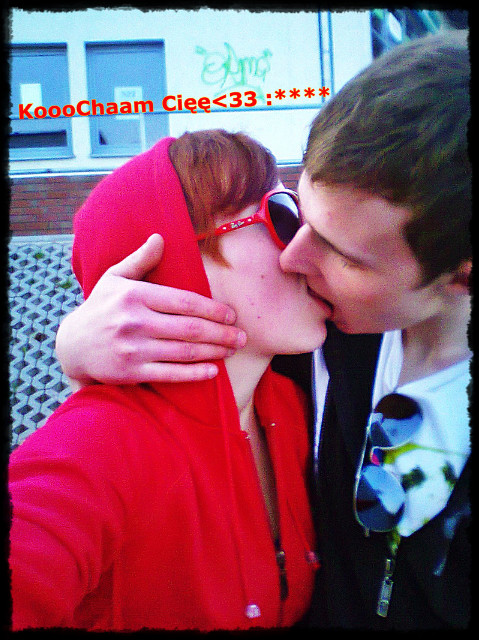 Buzi Buzi ;**