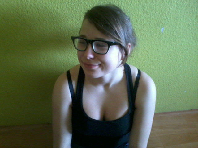 waaam : *