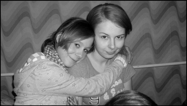 Z Ni ; *