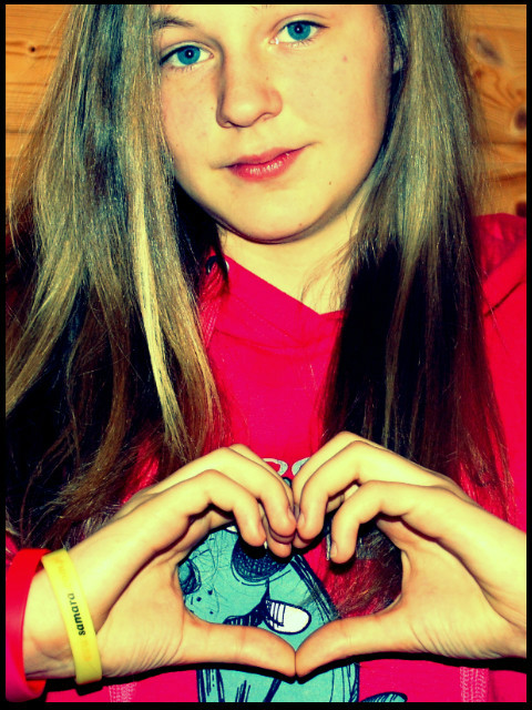 Waaaaaam: *