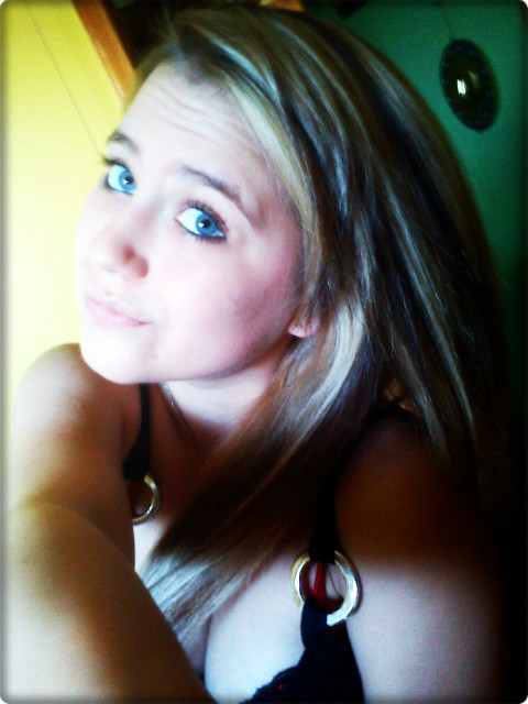 Hejj , Haaj , Heloo ! ;D . 