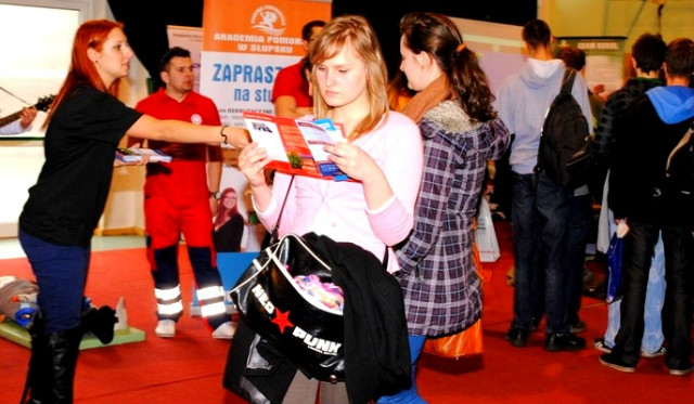 targi.